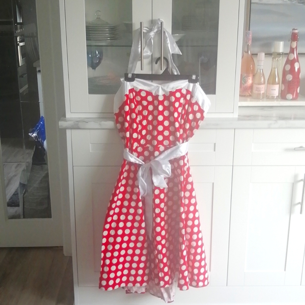 Dress Tells 3X Red&White Polkadot Dress